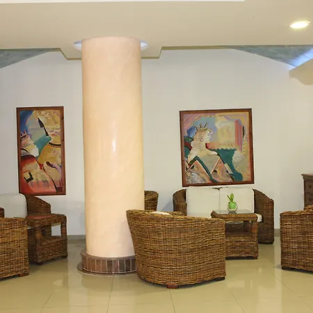 ホテル ベロニカ