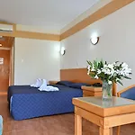Hotel Veronica 3*