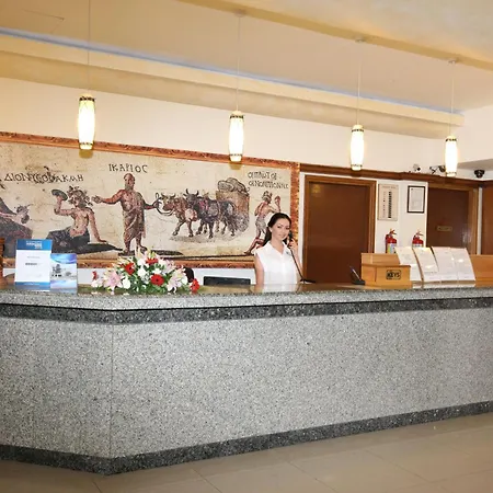 Hotel Veronica 3*