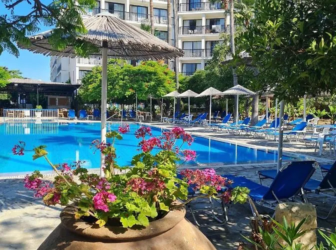 Hotel Veronica Paphos