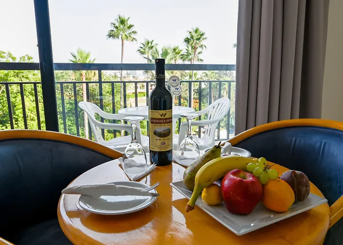 ホテル ベロニカ