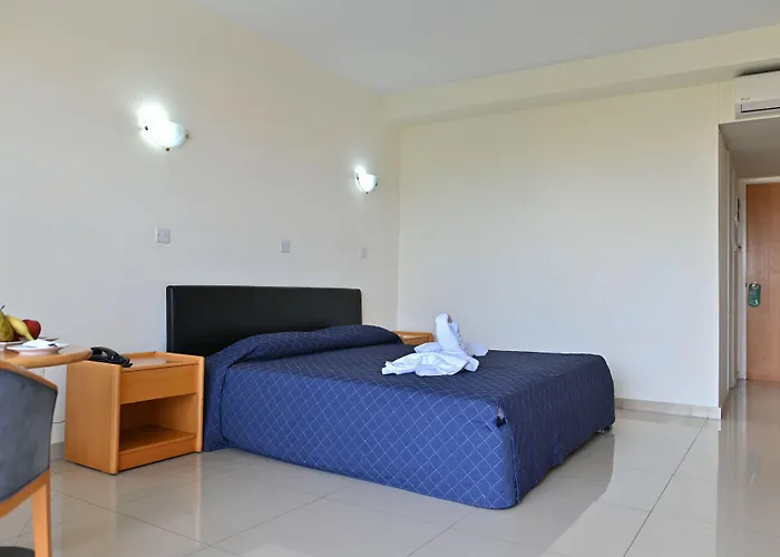 Hotel Veronica Paphos