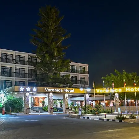 Veronica Hotel