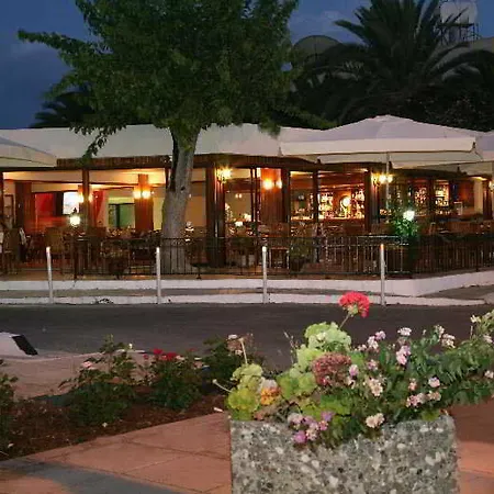Hotel Veronica Paphos